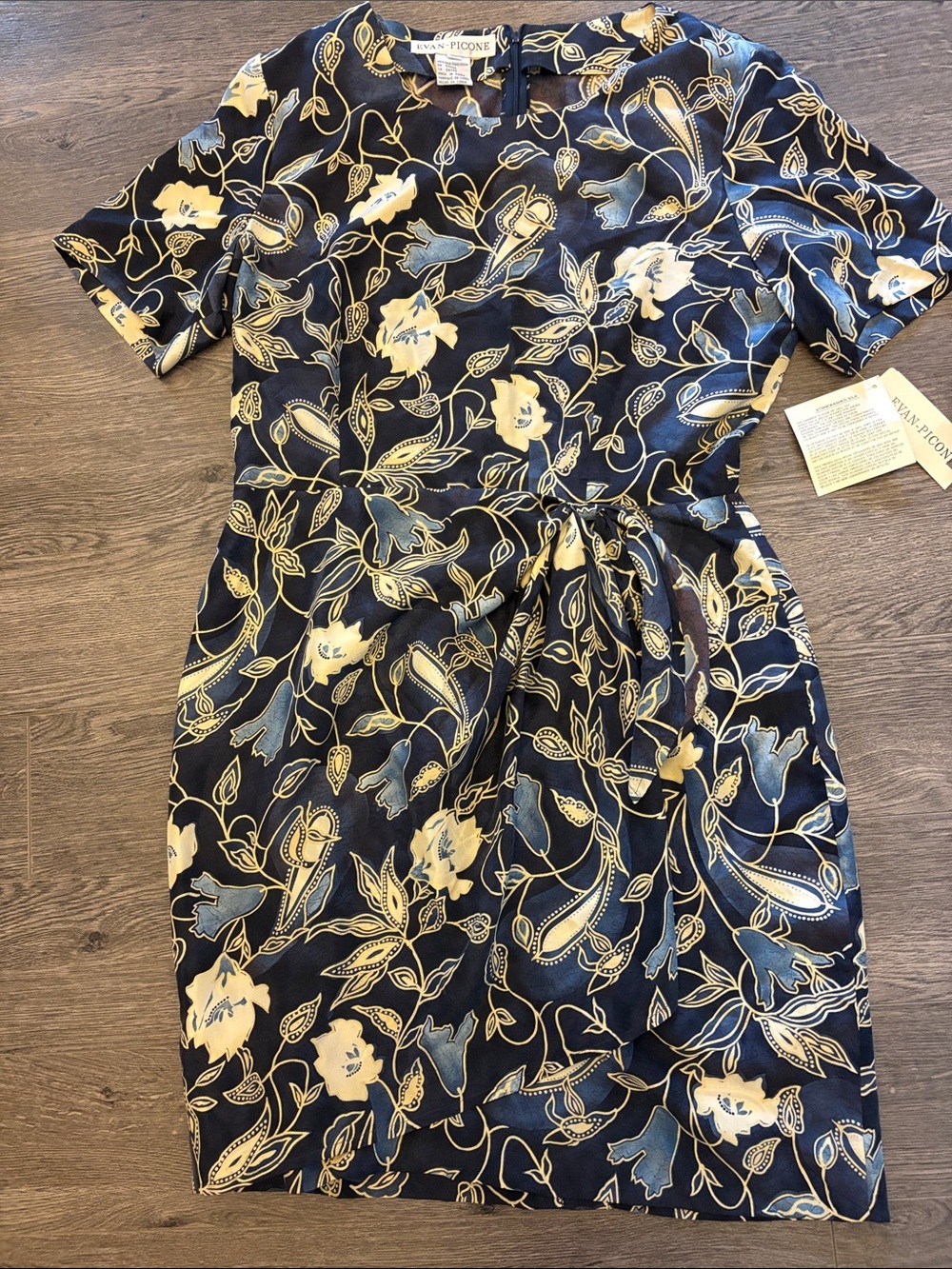 100% silk vintage Navy Floral Sheath Dress NWT
